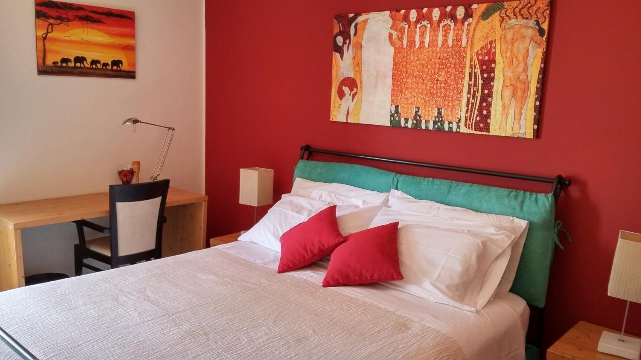 La Casa Del Melograno Bed & Breakfast Санта Венерина Екстериор снимка