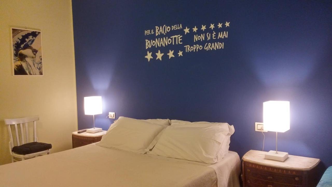 La Casa Del Melograno Bed & Breakfast Санта Венерина Екстериор снимка