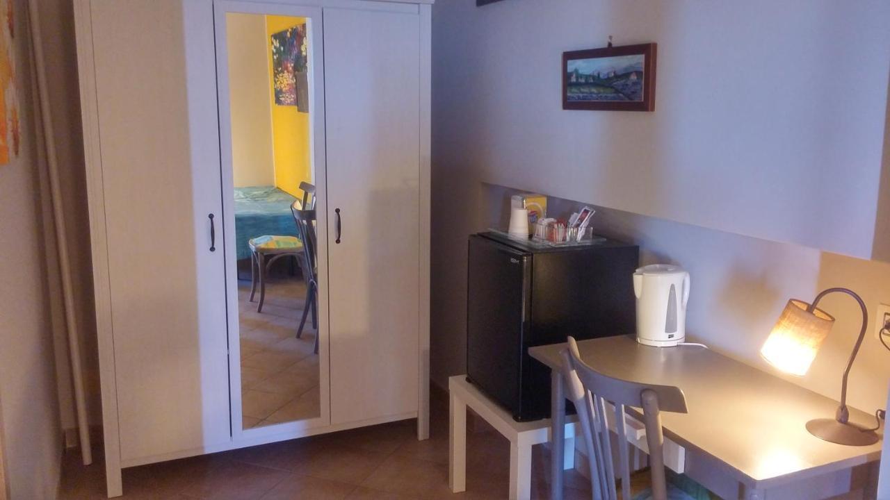 La Casa Del Melograno Bed & Breakfast Санта Венерина Екстериор снимка