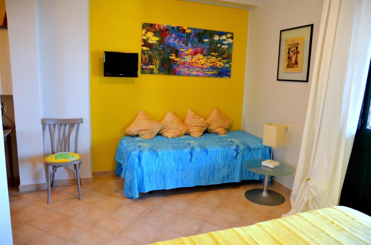 La Casa Del Melograno Bed & Breakfast Санта Венерина Екстериор снимка